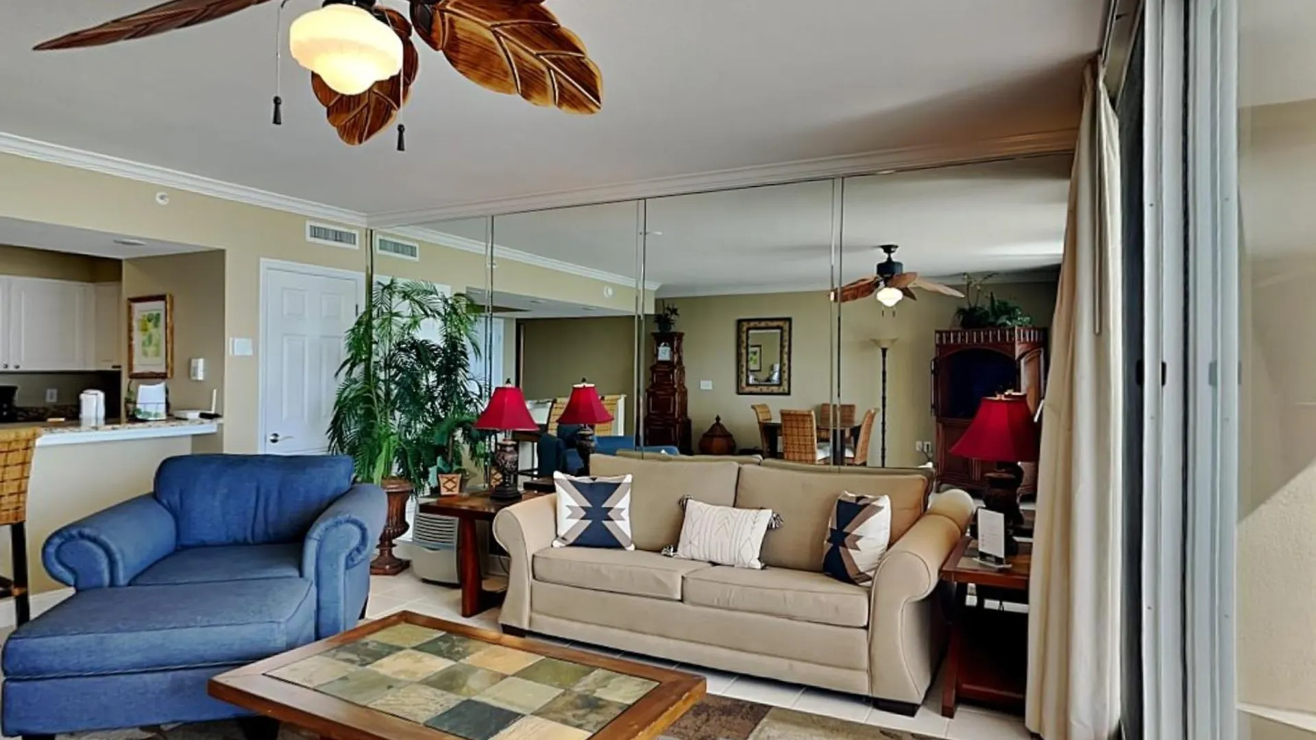 Emerald Beach 928 Panama City Beach Apartment